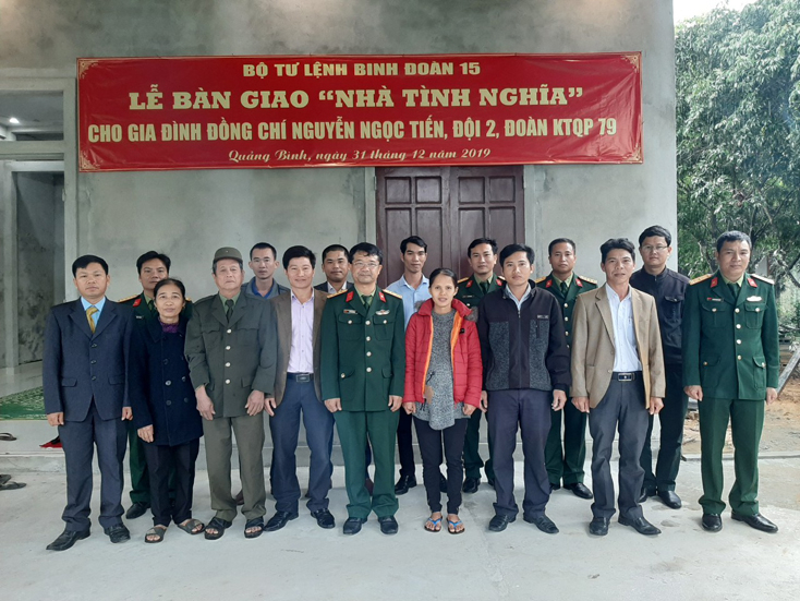 Lễ bàn giao “Nhà tình nghĩa” cho anh Nguyễn Ngọc Tiến