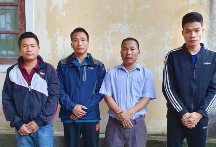 Các đối tượng trong vụ đánh bạc bằng hình thức xóc cua bầu
