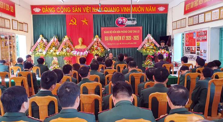 Các đại biểu tham gia đóng góp ý kiến tại đại hội.