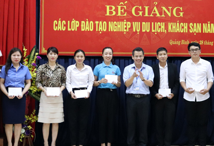 Công tác đào tạo nguồn nhân lực du lịch luôn được chú trọng để hướng đến sự chuyên nghiệp. 