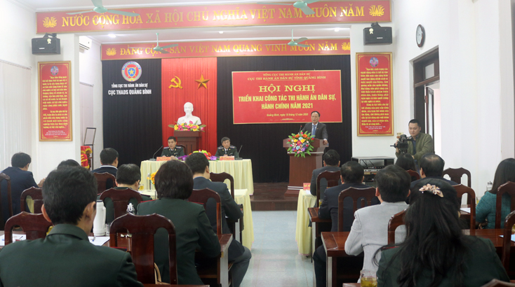 Đồng chí Trần Hải Châu, Phó Bí thư Thường trực Tỉnh ủy, Chủ tịch HĐND tỉnh phát biểu chỉ đạo tại hội nghị.