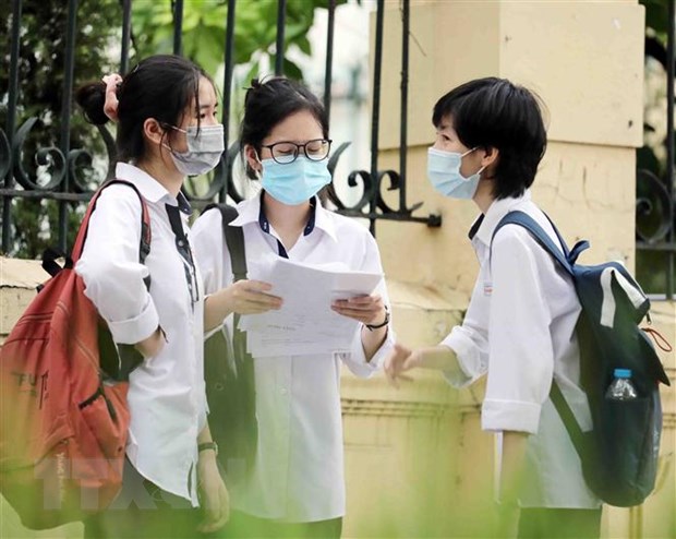 Trong điều kiện dịch COVID-19 diễn biến phức tạp, thí sinh chỉ thực hiện điều chỉnh nguyện vọng bằng hình thức trực tuyến.(Ảnh: Thanh Tùng/TTXVN)