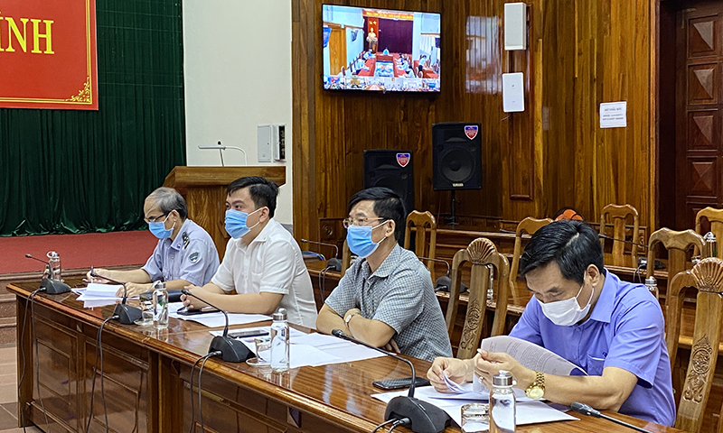 Các đại biểu dự hội nghị tại điểm cầu truyền hình tỉnh Quảng Bình.