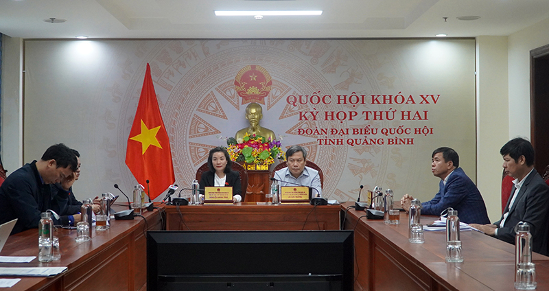 Toàn cảnh phiên thảo luận tại điểm cầu Quảng Bình.