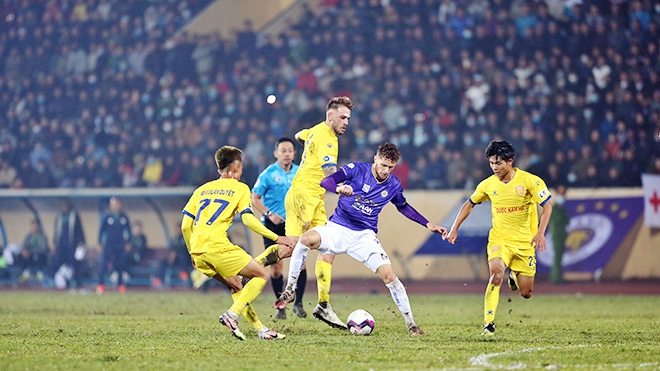 V.League 2022 chỉ còn 13 đội bóng tham dự. Ảnh minh họa: TTXVN