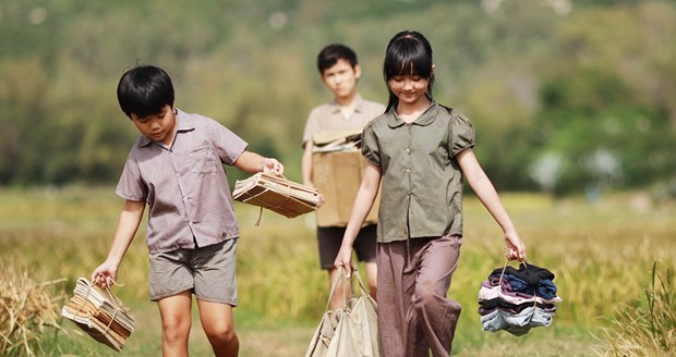 Một cảnh phim trong Tôi thấy hoa vàng trên cỏ xanh. (Ảnh: Galaxy Studio)