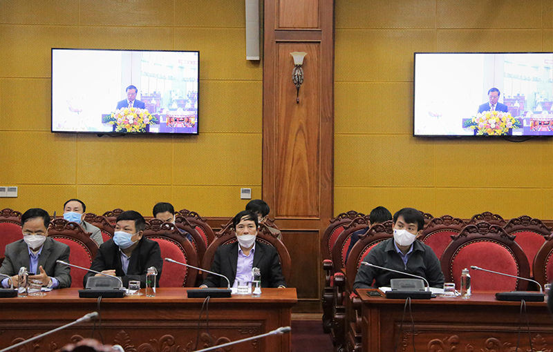  Các đại biểu dự hội nghị tại điểm cầu Quảng Bình.