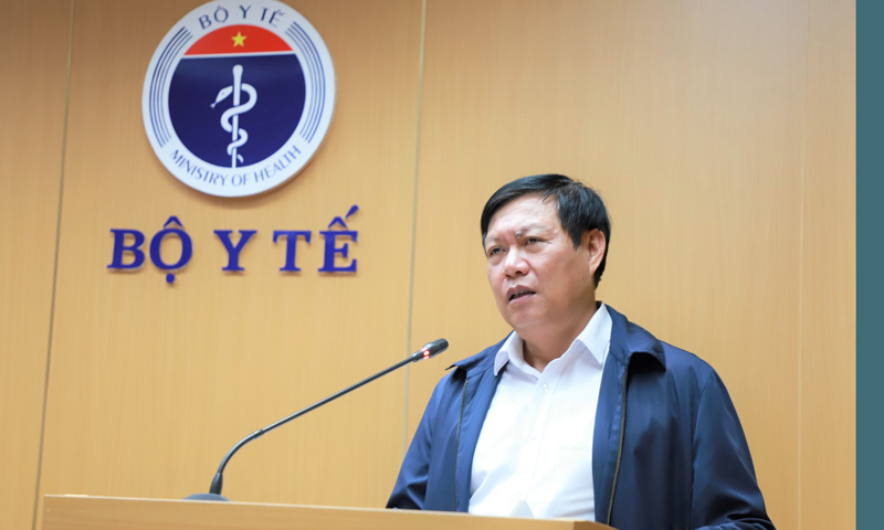 Thứ trưởng Bộ Y tế Đỗ Xuân Tuyên
