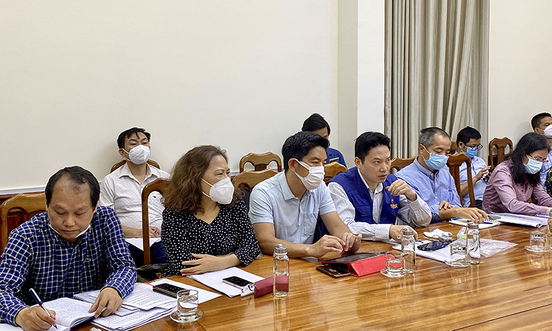 Đại biểu dự buổi làm việc.