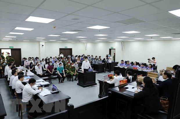Quang cảnh phiên tòa. (Ảnh: An Đăng/TTXVN)
