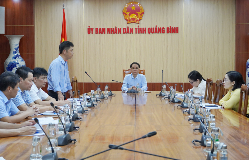 Đại biện lãnh đạo Sở Tài chính phát biểu tại buổi làm việc.