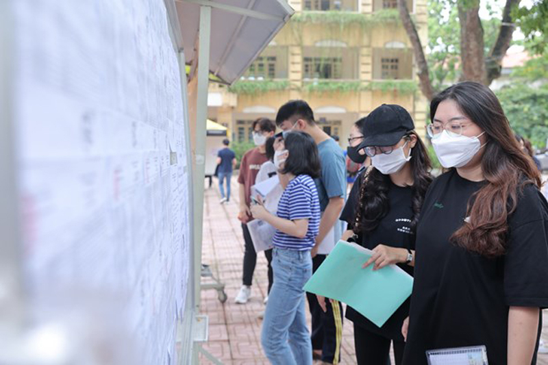 Thí sinh dự thi tốt nghiệp trung học phổ thông năm 2022. (Ảnh: Minh Sơn/Vietnam+)