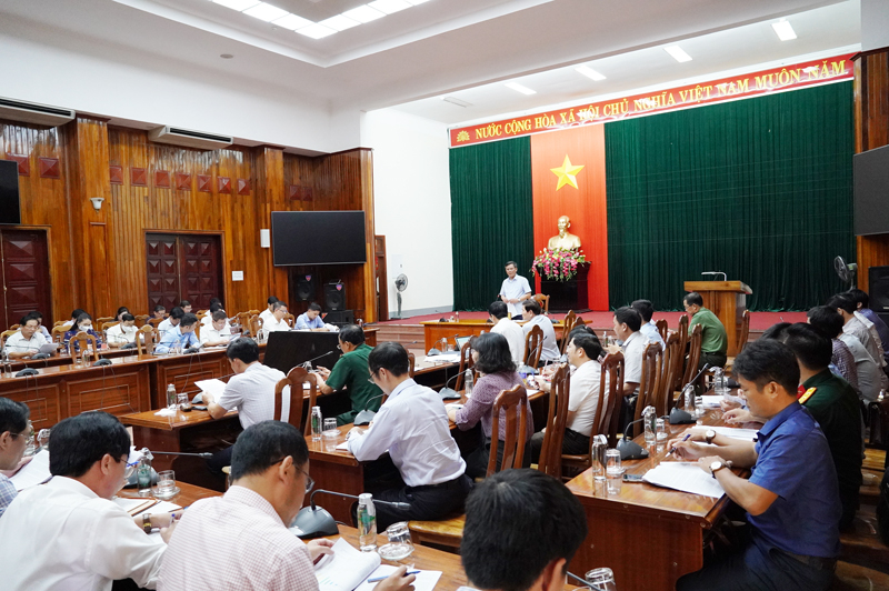 Quang cảnh cuộc họp.