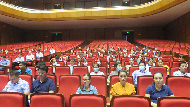 Các học viên tham gia lớp tập huấn