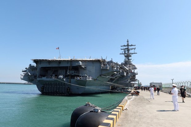 Tàu sân bay chạy bằng năng lượng hạt nhân USS Ronald Reagan của Mỹ. (Nguồn: Reuters)