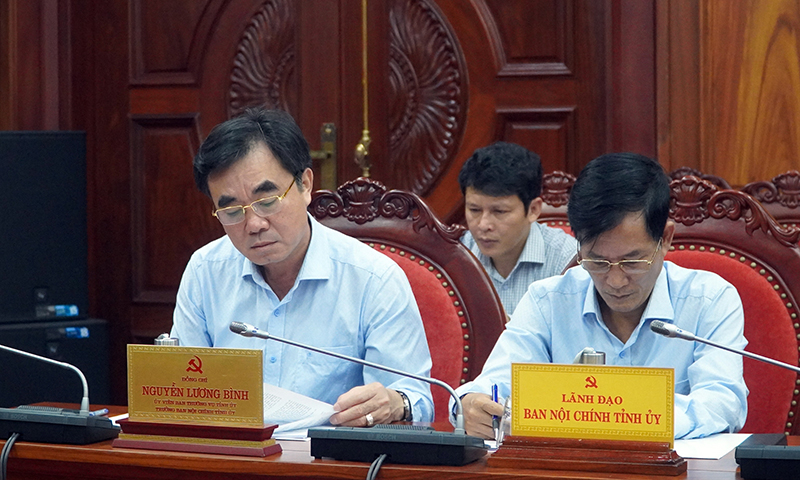 Các đồng chí lãnh dạo Ban Nội chính dự hội nghị