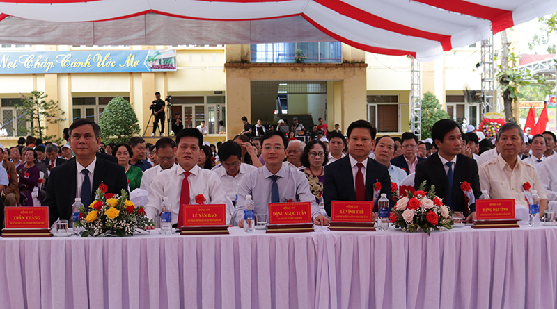 Các đại biểu tham dự lễ kỷ niệm.