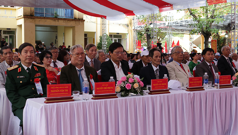 Các đại biểu tham dự lễ kỷ niệm.