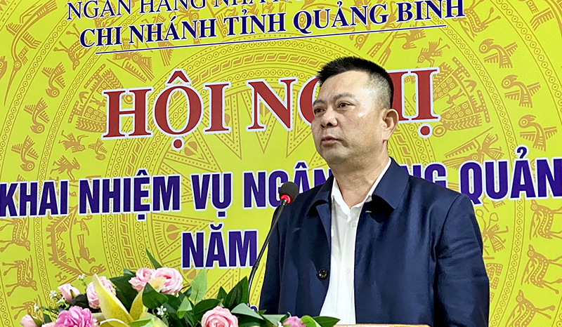 Đại biểu phát biểu thảo luận tại hội nghị.