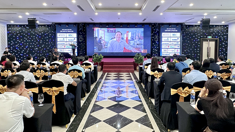 Quang cảnh hội nghị.