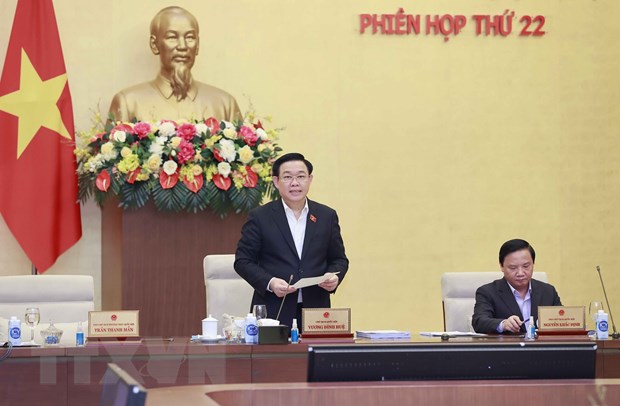 Chủ tịch Quốc hội Vương Đình Huệ phát biểu bế mạc Phiên họp. (Ảnh: Doãn Tấn/TTXVN)