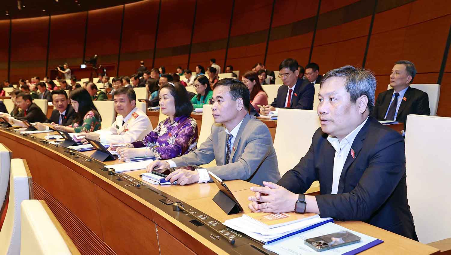 Đoàn ĐBQH tỉnh Quảng Bình tại phiên khai mạc sáng nay, 22/5