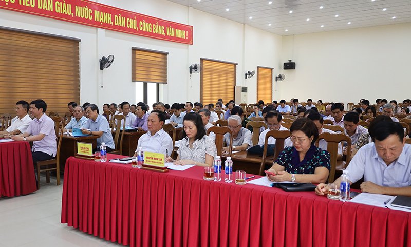  Các đại biểu dự hội nghị.