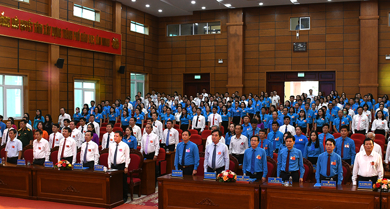 Các đại biểu tham dự đại hội.