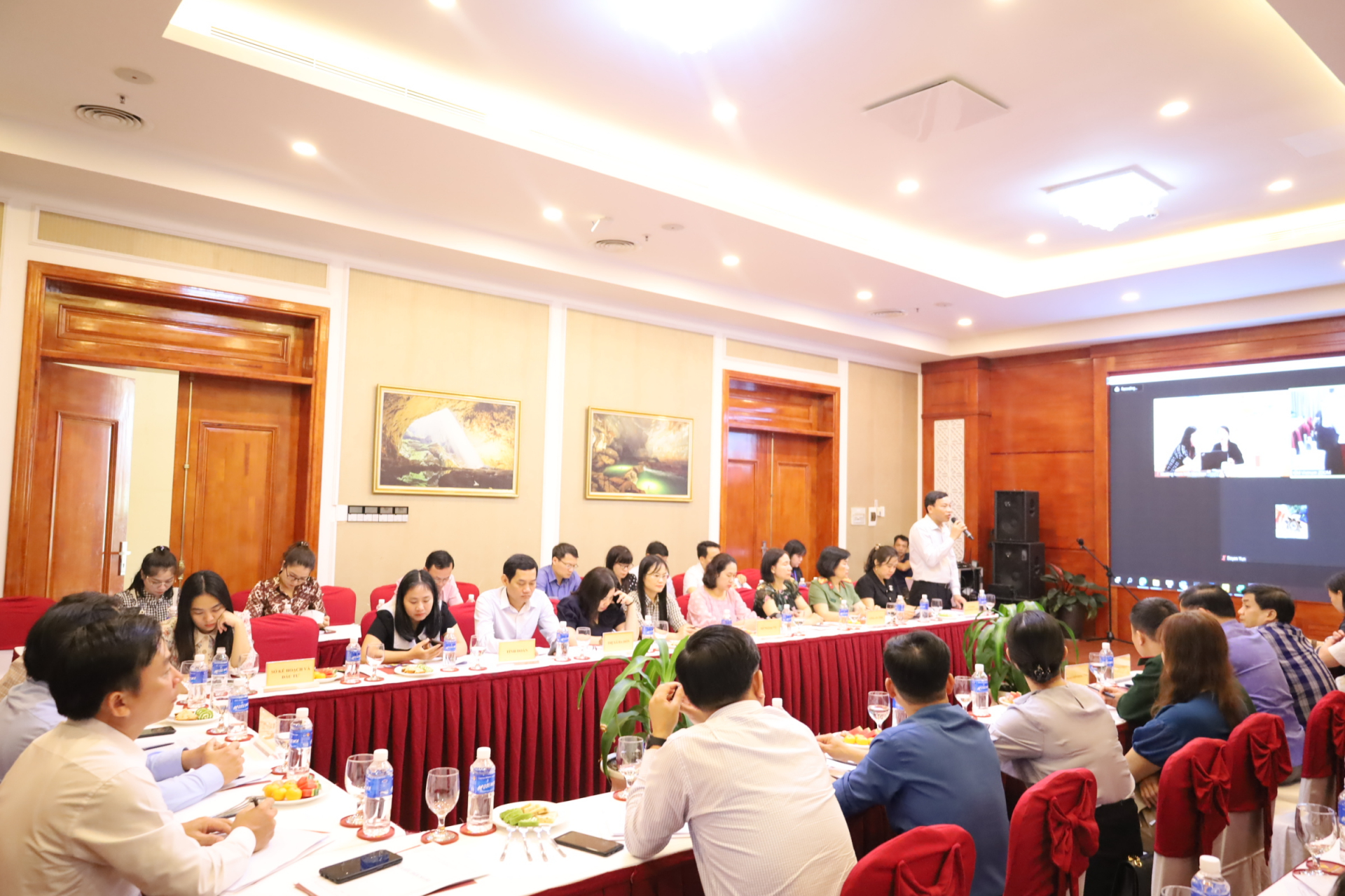 Hội thảo giới thiệu dự án“Đấu tranh phòng, chống mua bán người và nô lệ thời hiện đại ở Việt Nam”.