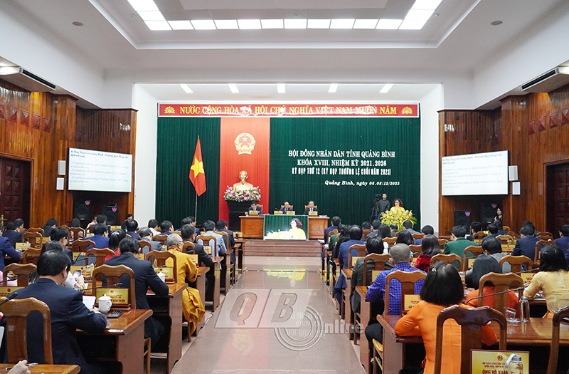 Quang cảnh kỳ họp.