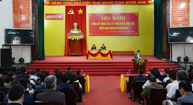 Quang cảnh hội nghị.