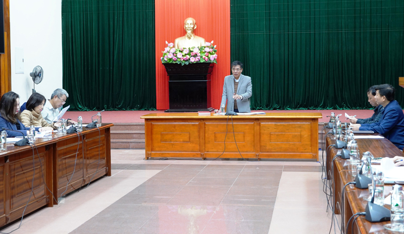  Quang cảnh cuộc họp