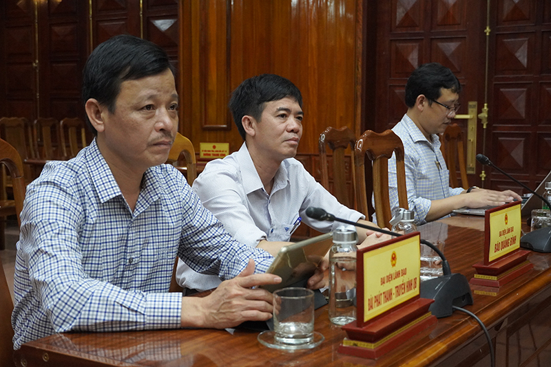 Các đại biểu dự hội nghị.
