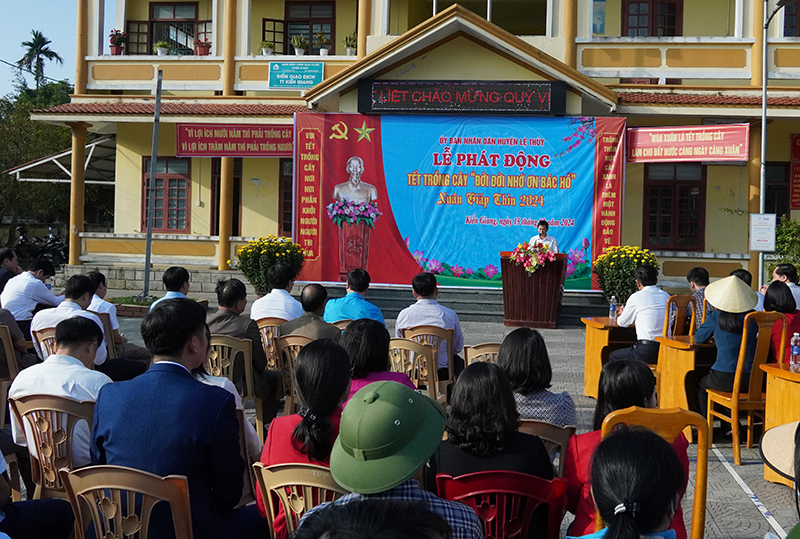 Quang cảnh buổi lễ.