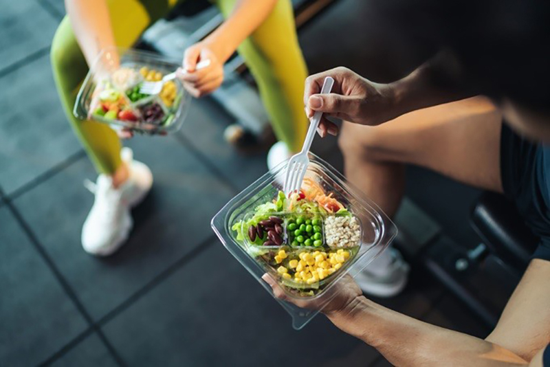 Bổ sung thực phẩm đủ dinh dưỡng trước và sau tập Gym.