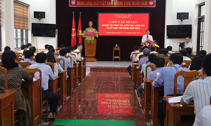 Quang cảnh lễ khai giảng.