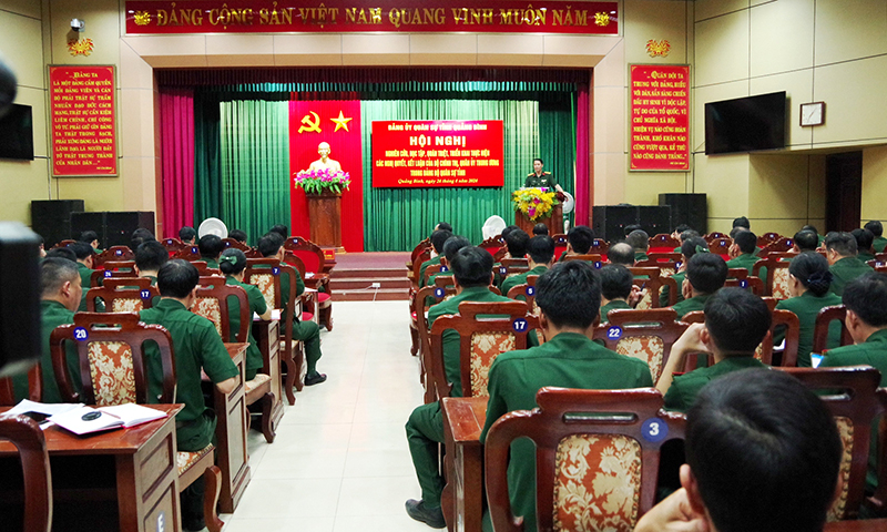 Quang cảnh hội nghị.