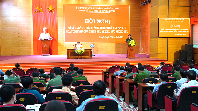 Quang cảnh hội nghị.