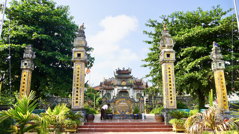 Trải qua bao thăng trầm, biến cố, đình Lý Hòa vẫn trường tồn thách thức thời gian. 2.