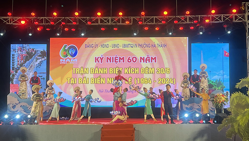 Chương trình văn nghệ tại lễ kỷ niệm