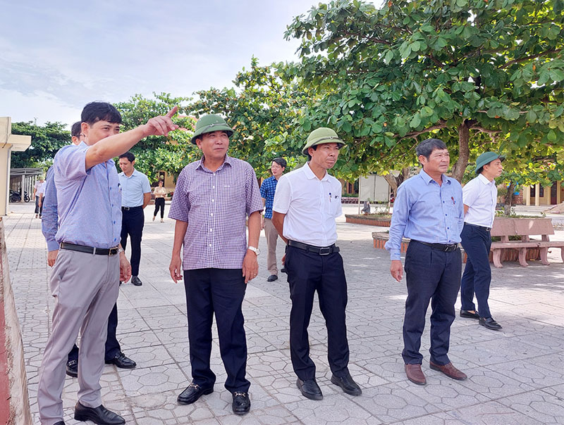 Đồng chí Phó Chủ tịch Thường trực UBND tỉnh Đoàn Ngọc Lâm chủ trì buổi làm việc