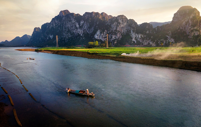 Bình yên sông quê     Ảnh: Nguyễn Hải