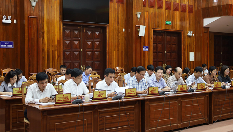 Các đại biểu tham dự hội nghị.