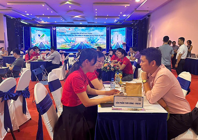 Các doanh nghiệp, cơ sở sản xuất của Quảng Bình tham gia hoạt động kết nối cung cầu tại TP. Hồ Chí Minh.