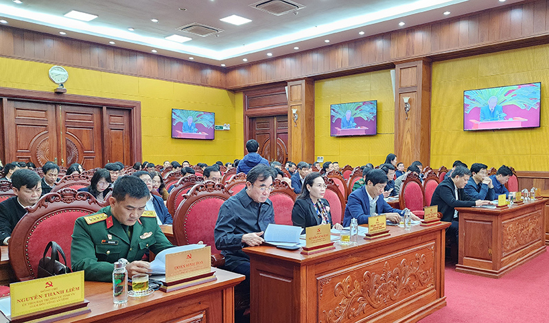 Các đại biểu tham dự hội nghị