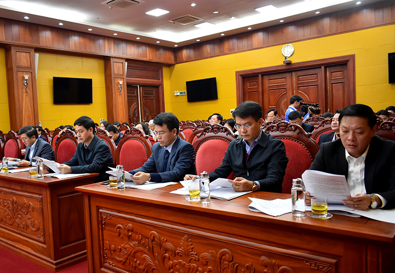 Đại biểu tham dự hội nghị tại điểm cầu Quảng Bình.