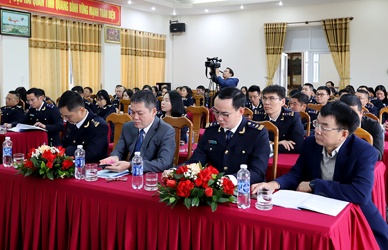 Các đại biểu tham dự hội nghị