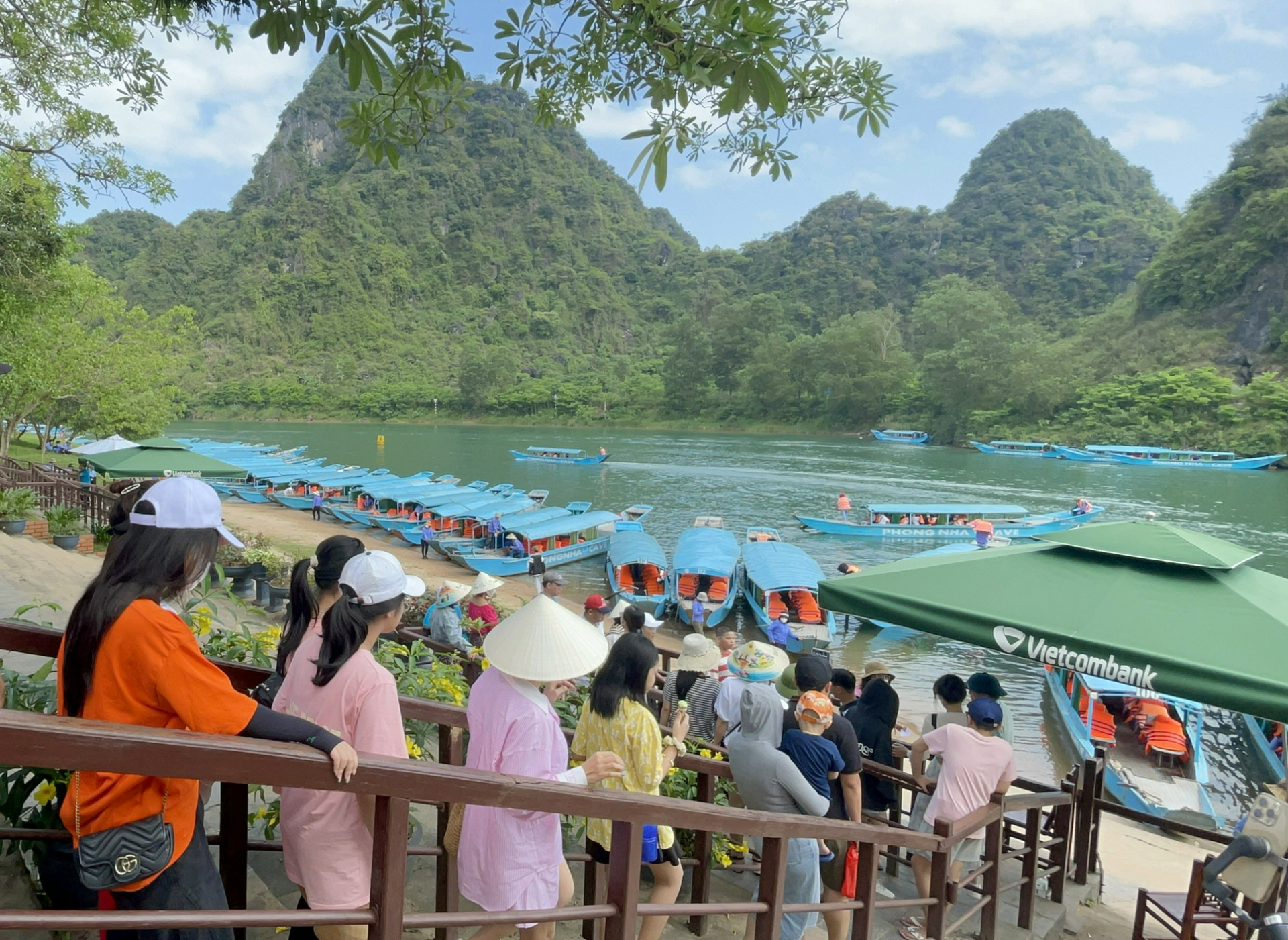 Năm 2024, lượng khách đến tham quan động Phong Nha chiếm tỷ lệ cao.