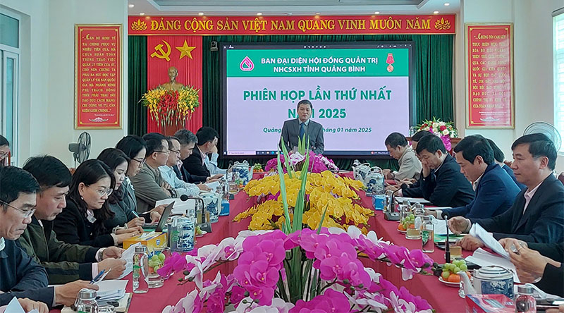 Các đại biểu tham dự hội nghị