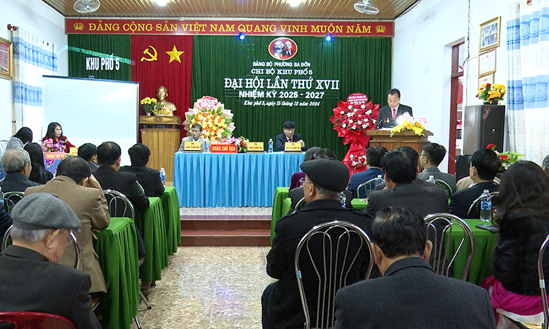 Nhiều chi bộ trên địa bàn phường Ba Đồn đã hoàn thành đại hội.